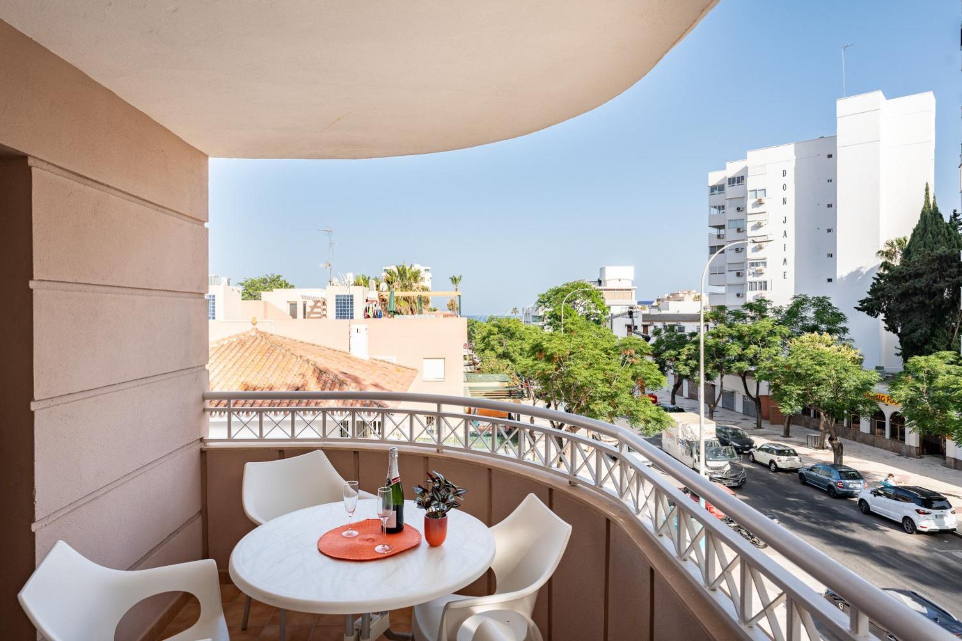 Malagasuite Costa Sol Oasis Torremolinos Zewnętrze zdjęcie